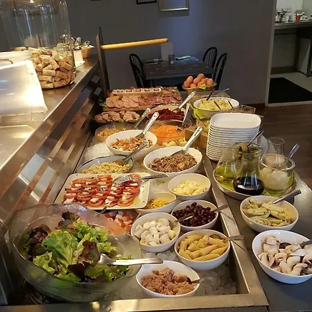 Brit Hotel Baillet-en-France